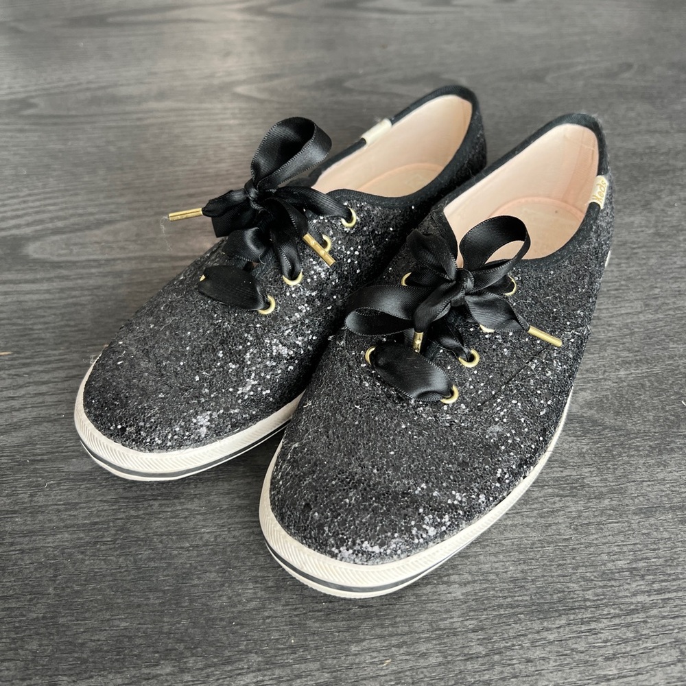 Keds x Kate Spade Lace-Up Glitter Sneakers (7)